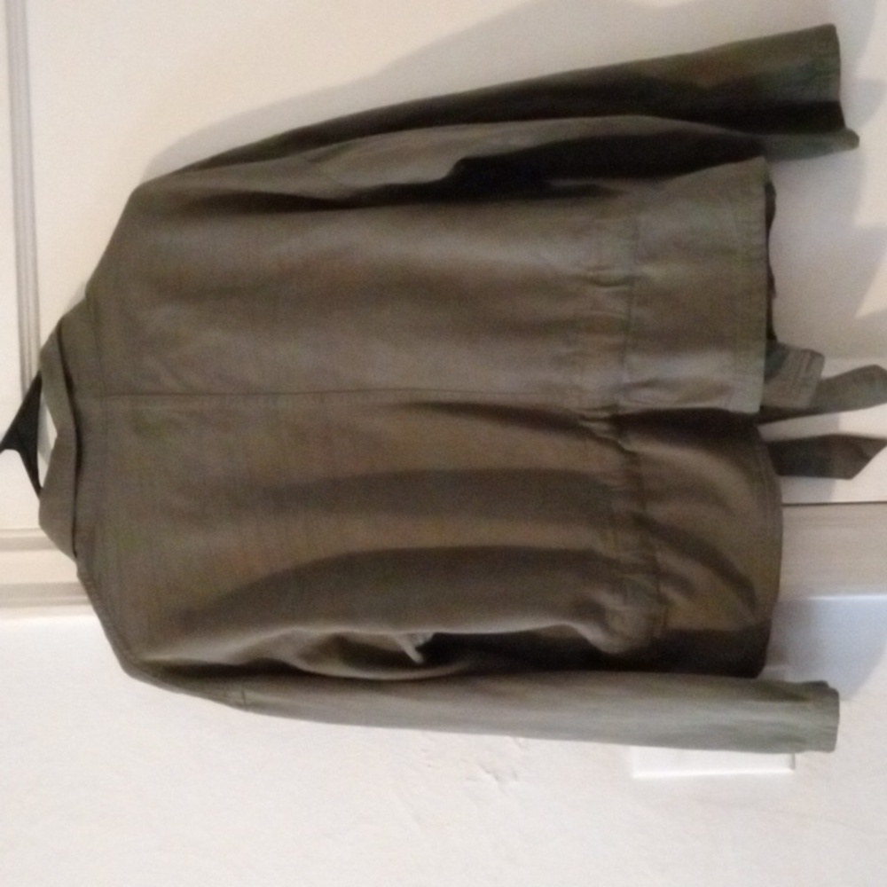 Jacket - Picture 3 of 3